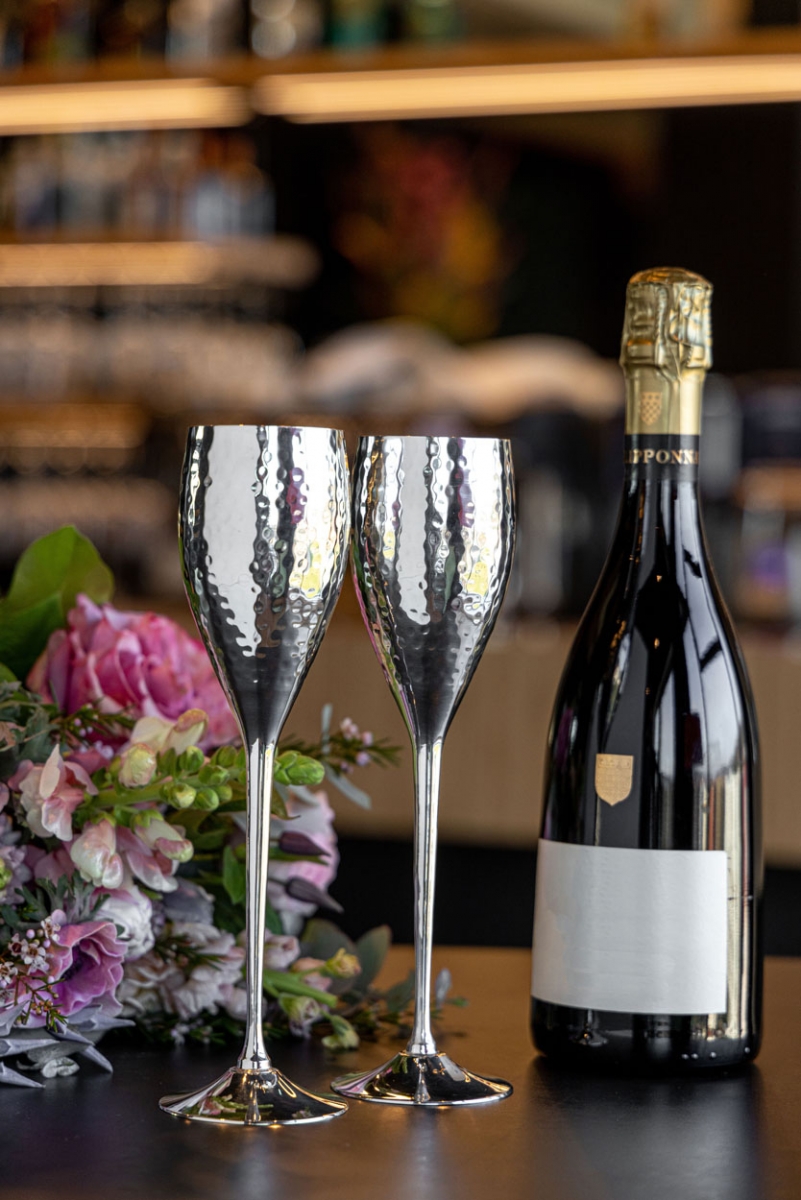 Sektkelche, -gläser, Champagnerflöten gehämmert, hochwertig versilbert, anlaufgeschützt - 2-teilig